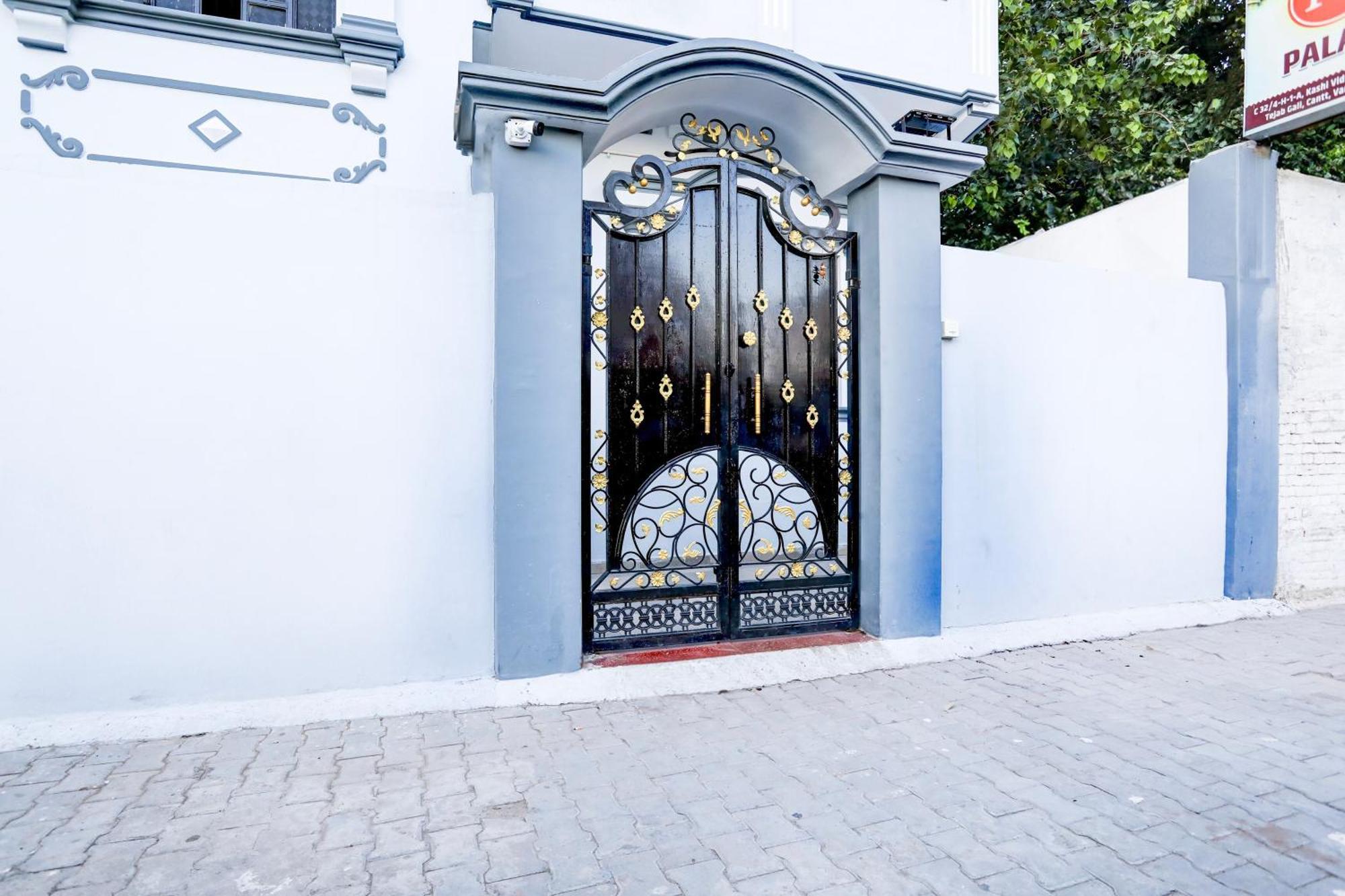 Hotel O R B Palace Varanasi Exterior foto